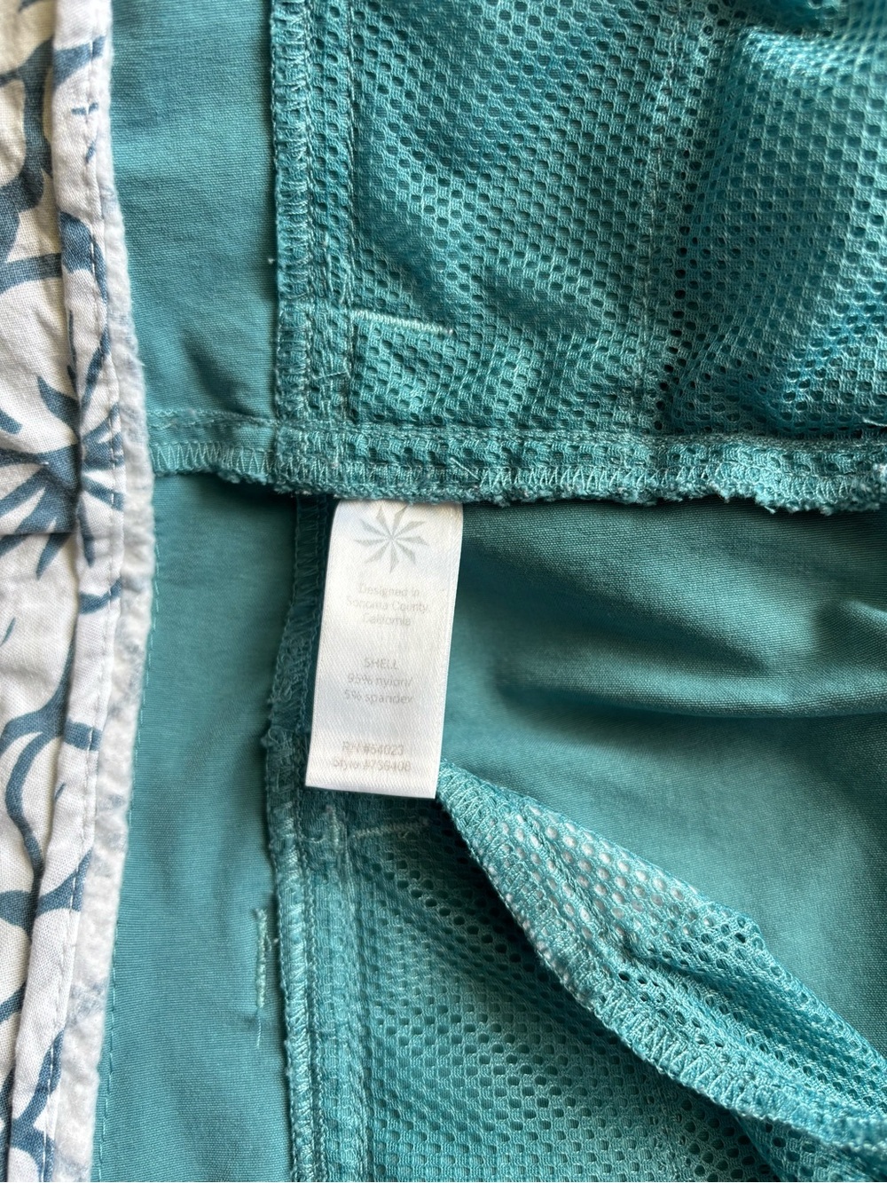 Athleta Trekkie Hiking Shorts Size 6 Teal Blue Green Outdoor Gorpcore Trail - Picture 12 of 14